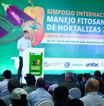 Reportaje | Avances en sanidad vegetal y nutrición biológica: Carlos Meza expone el modelo regenerativo de Terragénesis en los principales foros agrícolas de México