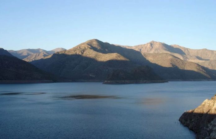 Embalse Puclaro alcanzaría su máxima capacidad operativa a mediados de diciembre impulsado por deshielos históricos Embalse Puclaro alcanzaría su máxima capacidad operativa a mediados de diciembre impulsado por deshielos históricos