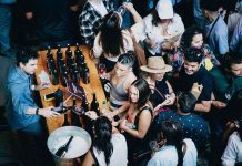 Feria Bocas Moradas: La gran fiesta del vino de autor celebra 10 años con su edición más esperada Feria Bocas Moradas: La gran fiesta del vino de autor celebra 10 años con su edición más esperada