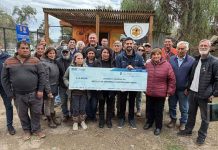 INDAP Coquimbo entrega recursos a apicultores del Valle de Elqui para asegurar la alimentación de colmenas INDAP Coquimbo entrega recursos a apicultores del Valle de Elqui para asegurar la alimentación de colmenas