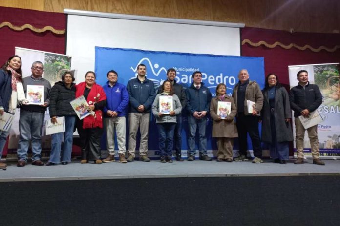 INDAP Metropolitano entregó $79 millones a microproductores de San Pedro para asegurar la producción agrícola regional INDAP Metropolitano entregó $79 millones a microproductores de San Pedro para asegurar la producción agrícola regional