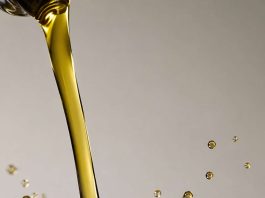 Mitos y verdades del aceite de oliva: la acidez no se percibe en el sabor y el color no determina su calidad Mitos y verdades del aceite de oliva: la acidez no se percibe en el sabor y el color no determina su calidad