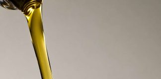 Mitos y verdades del aceite de oliva: la acidez no se percibe en el sabor y el color no determina su calidad Mitos y verdades del aceite de oliva: la acidez no se percibe en el sabor y el color no determina su calidad