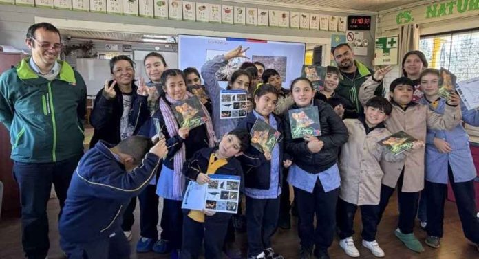Niños y niñas de Lloicura aprenden sobre el cuidado e importancia de la fauna nativa