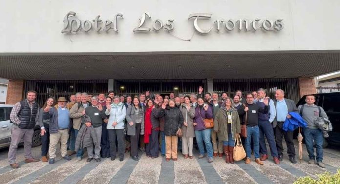 Organizaciones de Usuarios de Aguas del país se reúnen y acuerdan fortalecer gestión hídrica Organizaciones de Usuarios de Aguas del país se reúnen y acuerdan fortalecer gestión hídrica