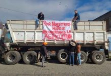 La patria la pagamos nosotros La patria la pagamos nosotros