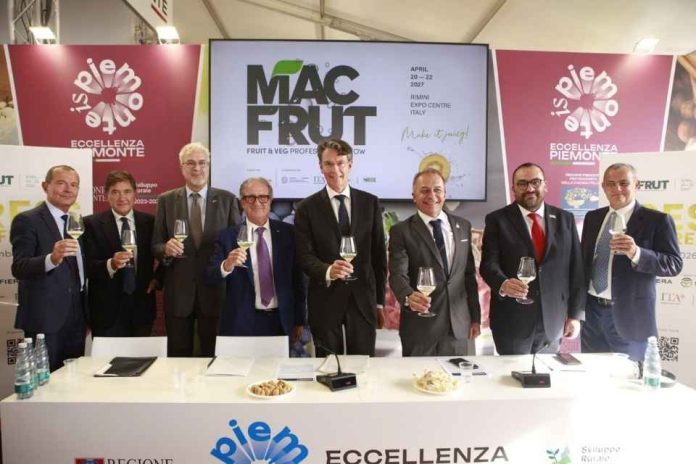 Macfrut 2027 se presenta oficialmente con Chile como País Invitado de Honor Macfrut 2027 se presenta oficialmente con Chile como País Invitado de Honor
