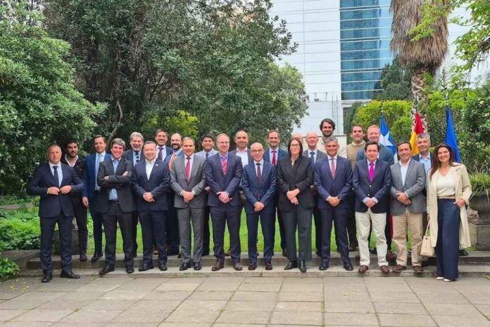 Puerto refuerza sus vínculos comerciales con el sector frutícula de Chile y explora nuevas conexiones Puerto refuerza sus vínculos comerciales con el sector frutícula de Chile y explora nuevas conexiones