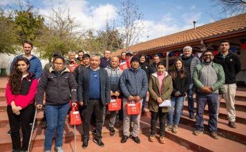 Reportaje | Tecnología en terreno: pequeños agricultores incorporan sensores para monitorear sus campos y decidir con datos propios Reportaje | Tecnología en terreno: pequeños agricultores incorporan sensores para monitorear sus campos y decidir con datos propios