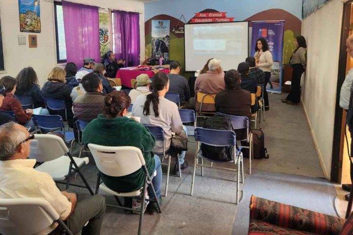 Comunidades agrícolas del Limarí conocieron concurso de la CNR sobre soluciones basadas en la naturaleza Comunidades agrícolas del Limarí conocieron concurso de la CNR sobre soluciones basadas en la naturaleza