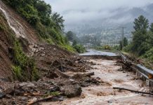 Nuevas lluvias y riesgo de aluviones: experto advierte qué debe revisar Chile ante una primavera de eventos extremos Nuevas lluvias y riesgo de aluviones: experto advierte qué debe revisar Chile ante una primavera de eventos extremos
