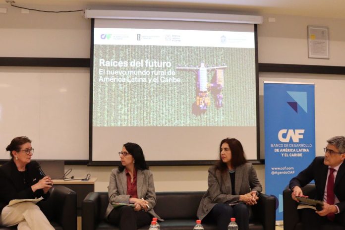Raíces del futuro CAF presentó en Chile su reporte sobre el nuevo mundo rural de América Latina y el Caribe Raíces del futuro CAF presentó en Chile su reporte sobre el nuevo mundo rural de América Latina y el Caribe
