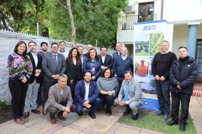 Representantes de IICA abordan con ministro Campos la necesidad de impulsar una agenda regional frente a plagas y riesgos sanitarios Representantes de IICA abordan con ministro Campos la necesidad de impulsar una agenda regional frente a plagas y riesgos sanitarios