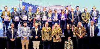 SNA participa en presentación de hoja de ruta de la CPC e INACAP para activar inversiones por US$2.956 millones en Los Ríos SNA participa en presentación de hoja de ruta de la CPC e INACAP para activar inversiones por US$2.956 millones en Los Ríos