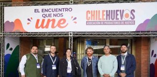 Usuarios de INDAP acceden a nuevas tecnologías y experiencias en histórico encuentro de la industria nacional del huevo Usuarios de INDAP acceden a nuevas tecnologías y experiencias en histórico encuentro de la industria nacional del huevo